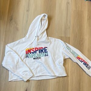 Forever 21 White Cropped Hoodie M